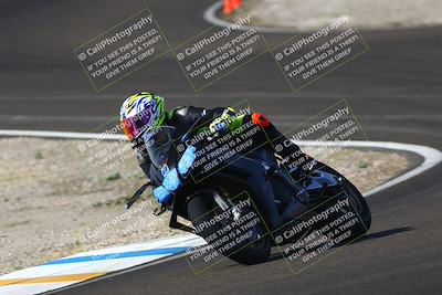 media/Sep-20-2025-TrackDaz (Sat) [[27f0cde673]]/B Group/1020am (Turn 3)/